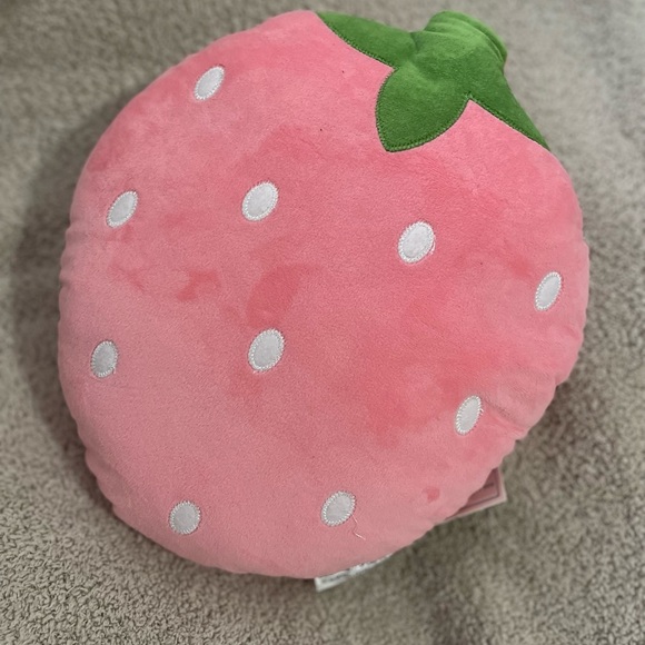 Cute Plush pillow Set - Strawberry, Mushroom, and alien space ship. - Picture 2 of 4